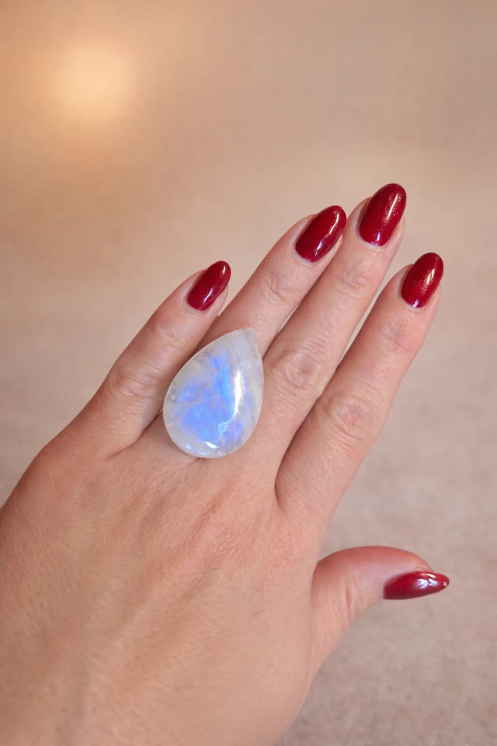 “Lune Céleste” – Pierre de Lune d’Exception  