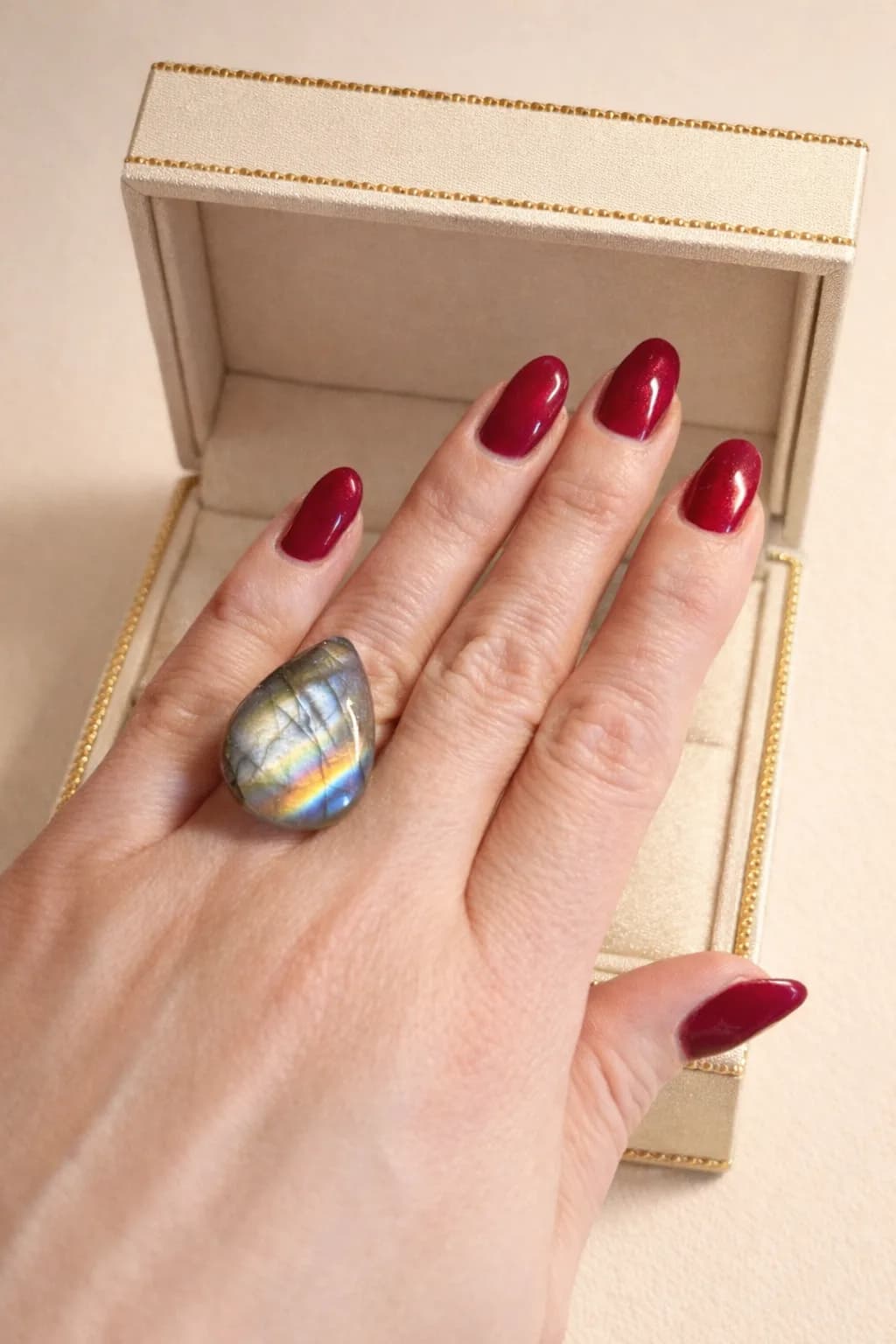 Bague Labradorite “Éclat Arc-en-Ciel”