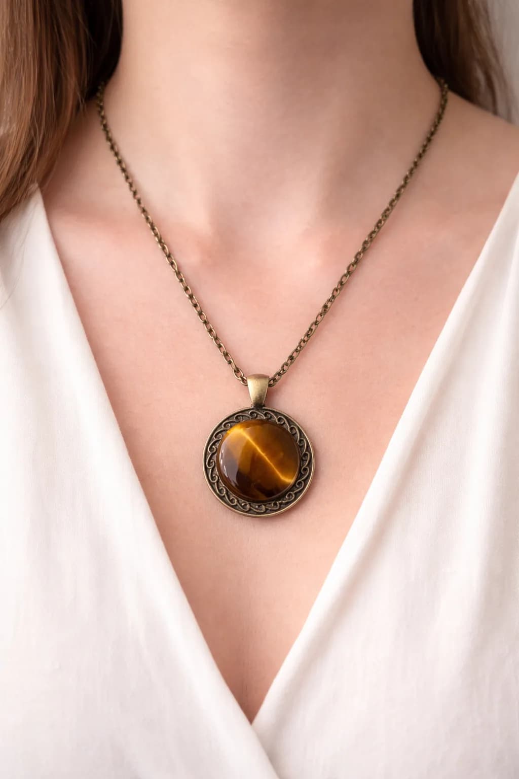 Collier Œil de Tigre “Force Solaire”