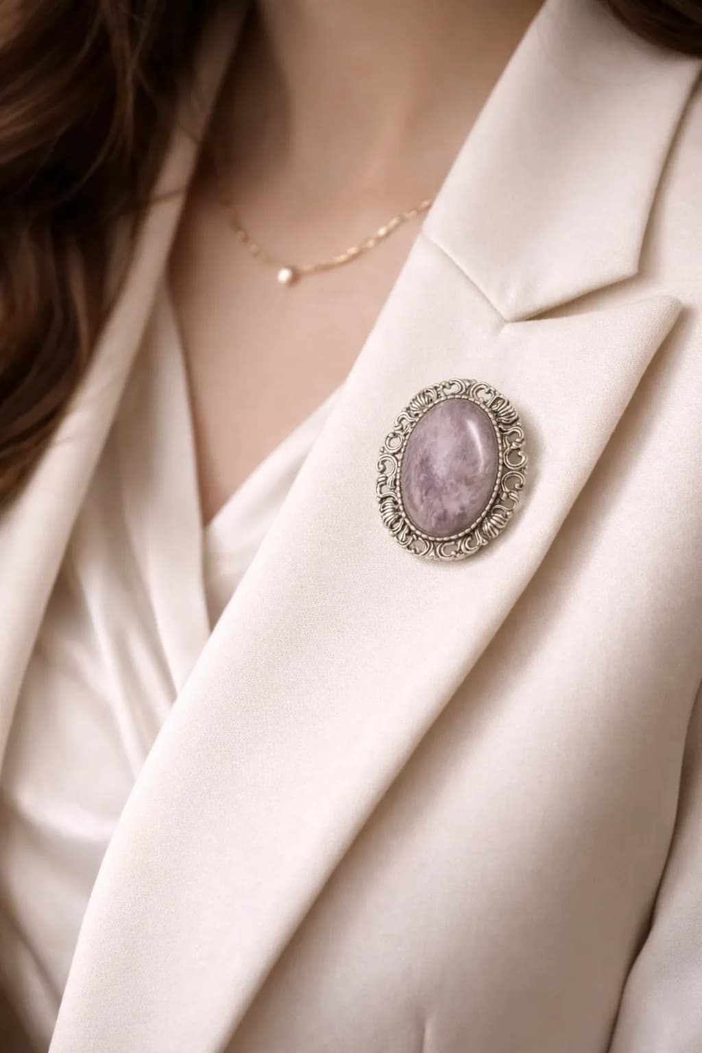 Broche Améthyste Sérénité