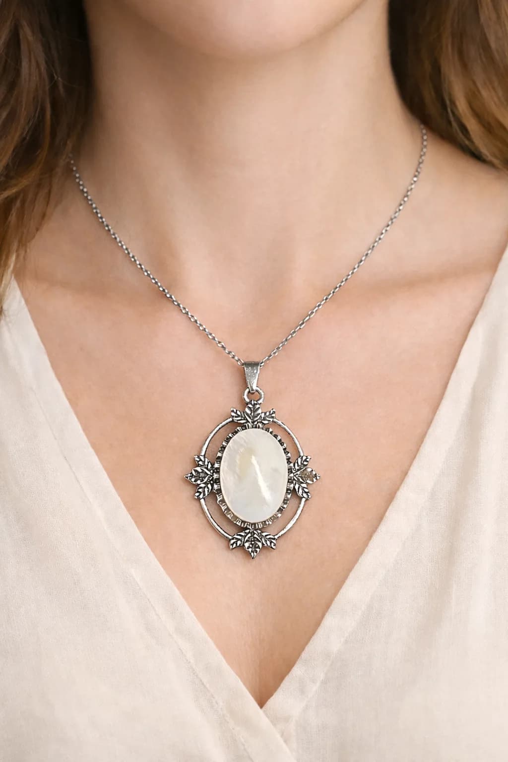 Collier Nacre Élégance