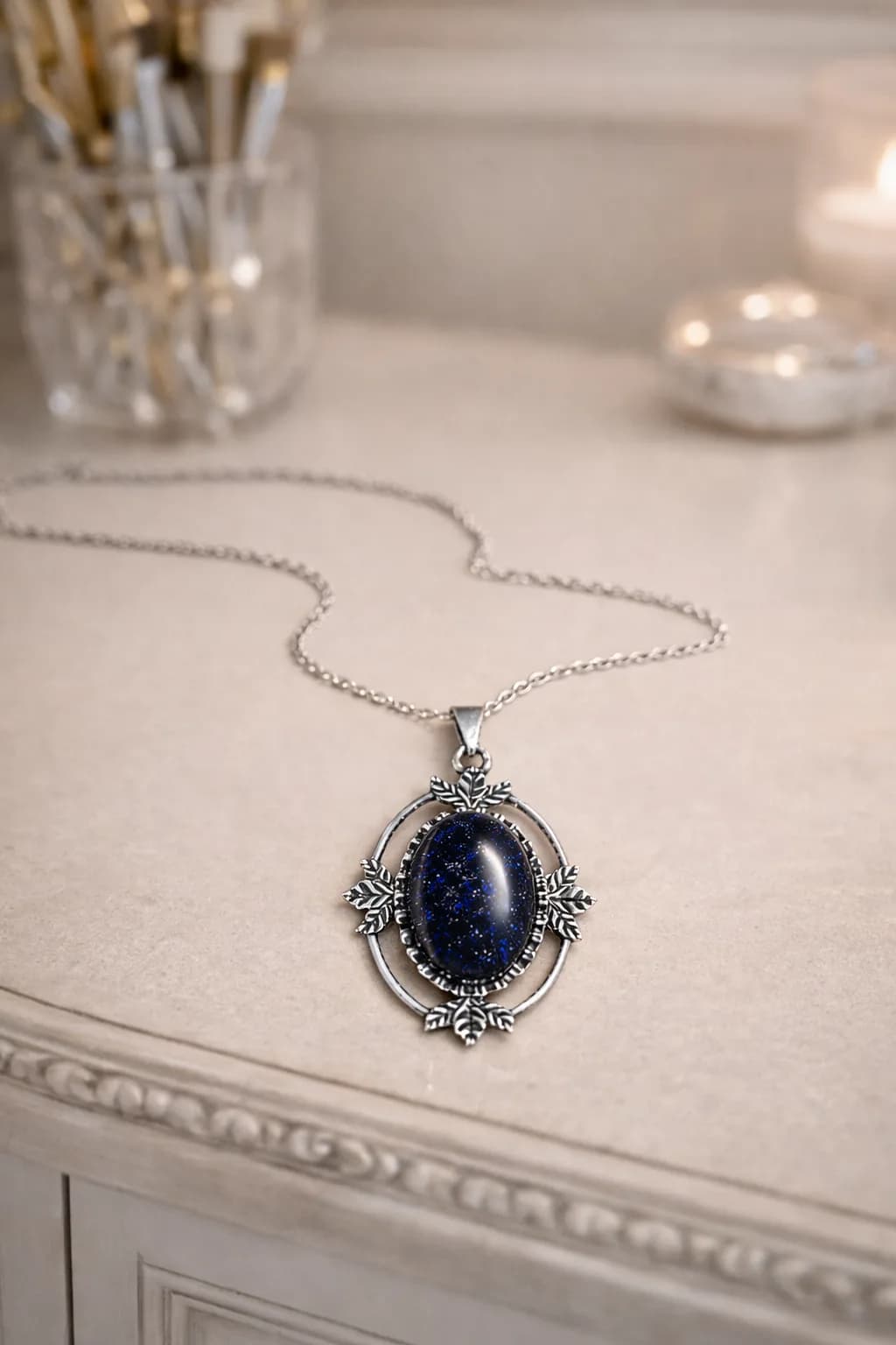 Collier Élégance Nuit Étoilée – Goldstone Blue
