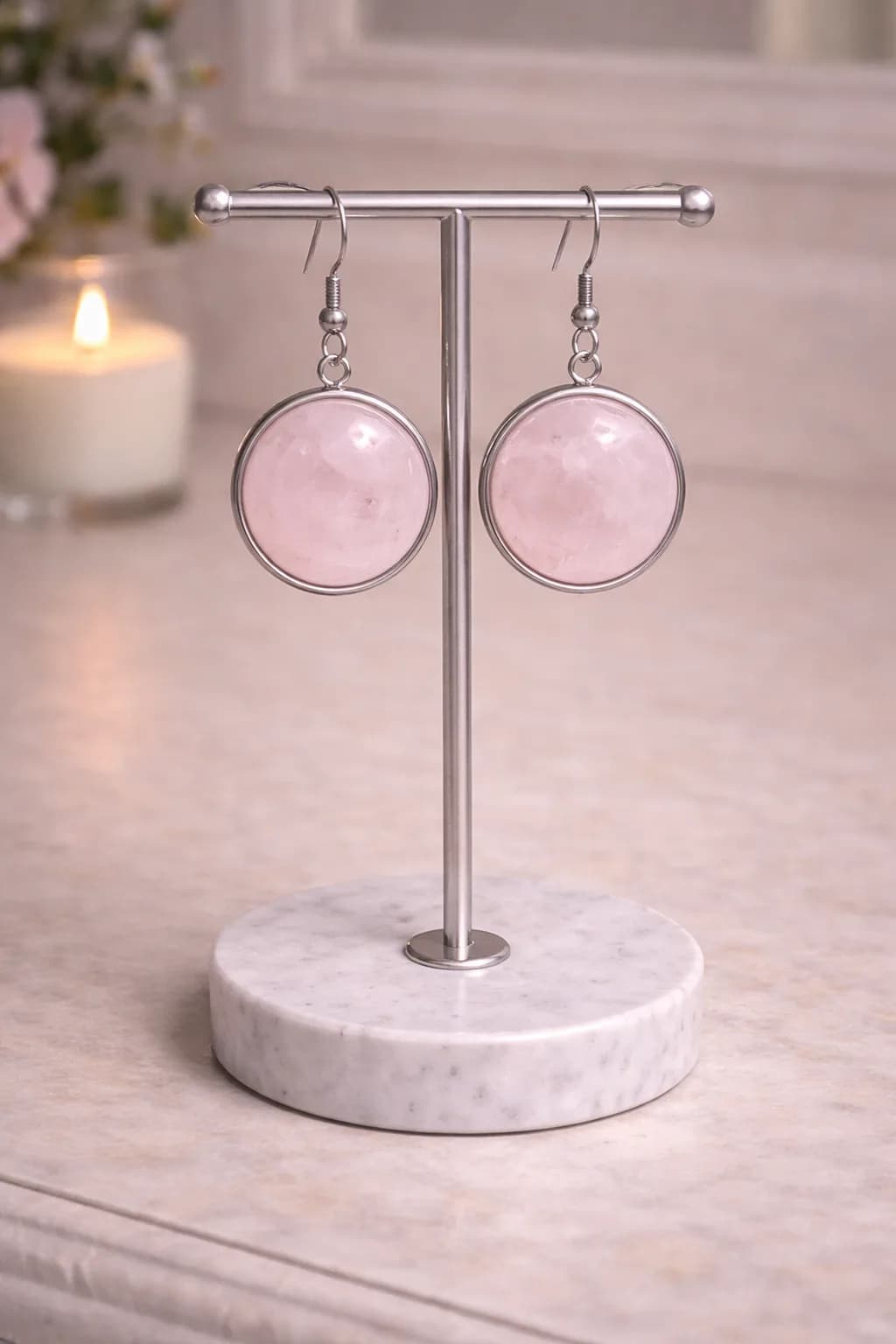 Boucles d’Oreilles Pendantes – Quartz Rose Douceur rosée et élégance 