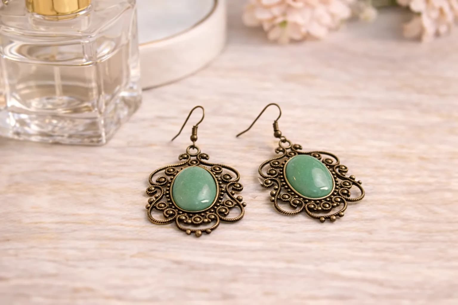 Boucles d’oreilles pendantes baroques en aventurine verte