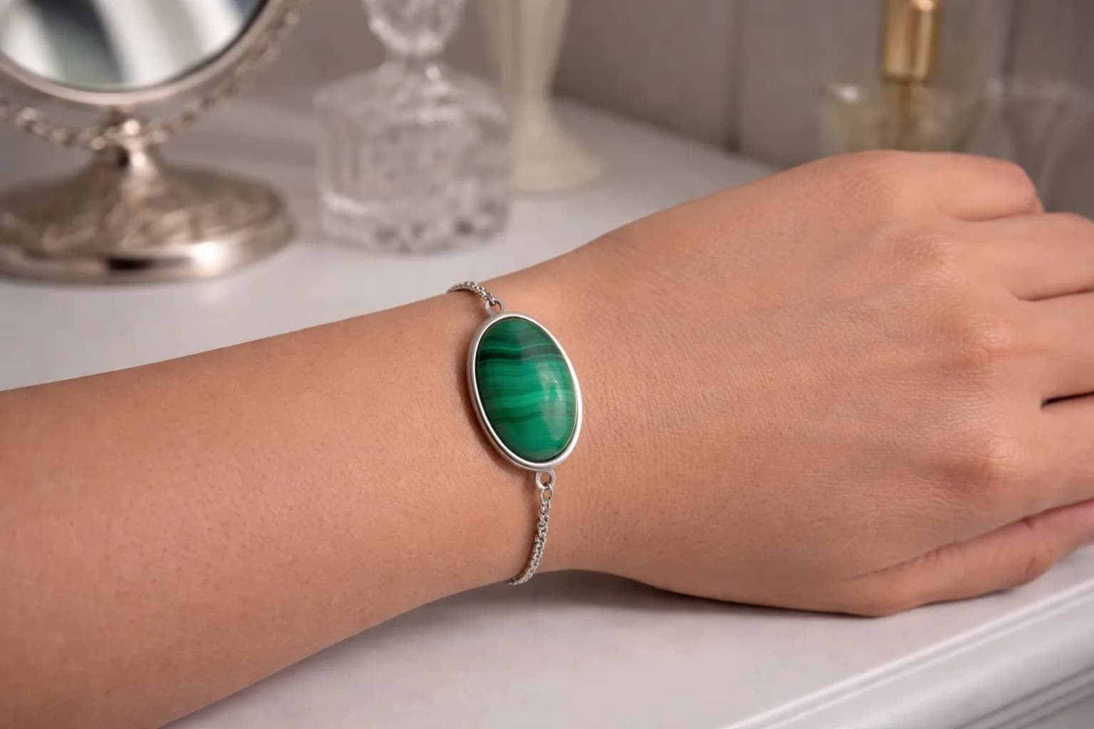 Bracelet en malachite naturelle – Élégance intense