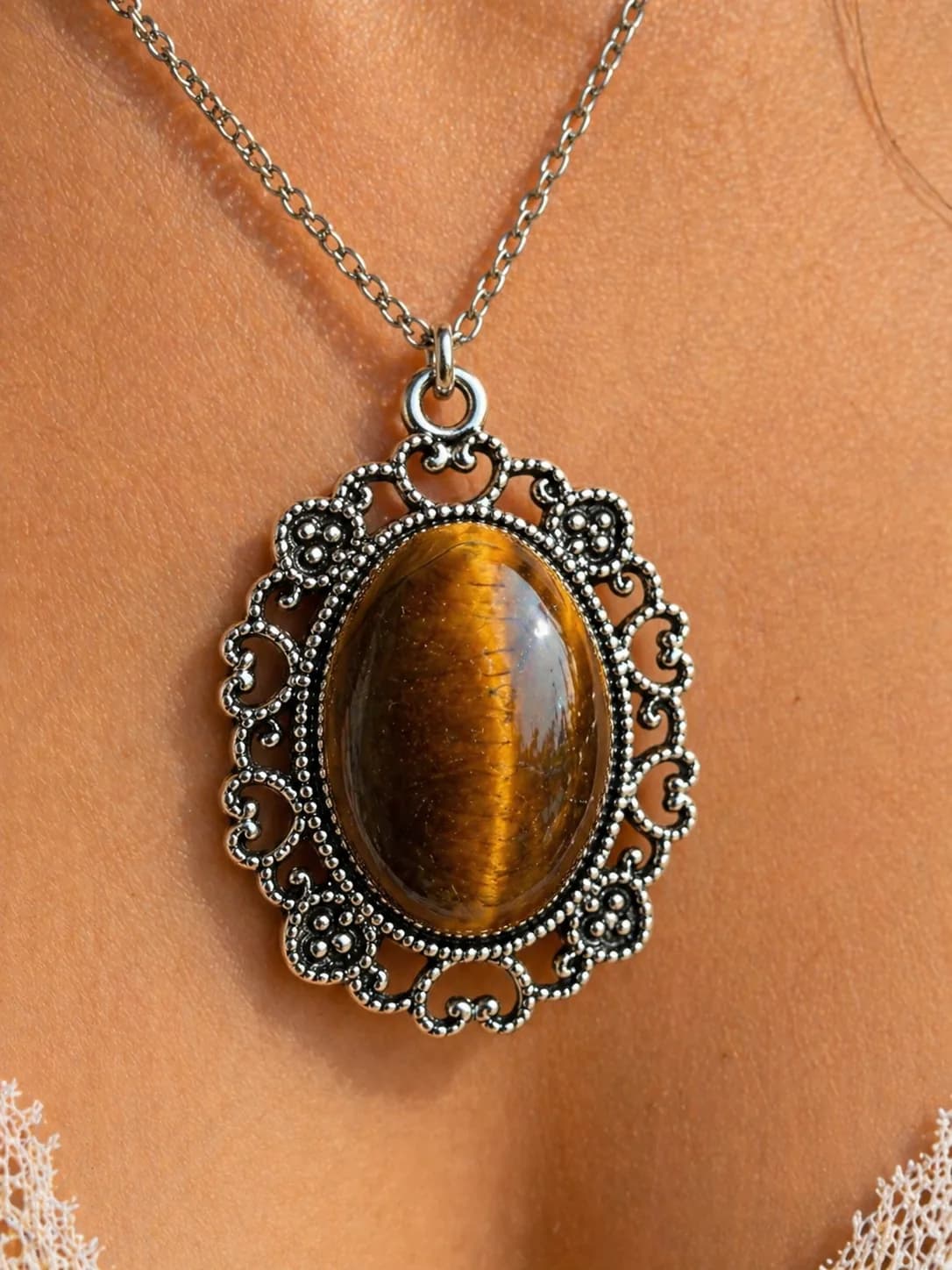 Collier Œil de Tigre – Élégance Intemporelle