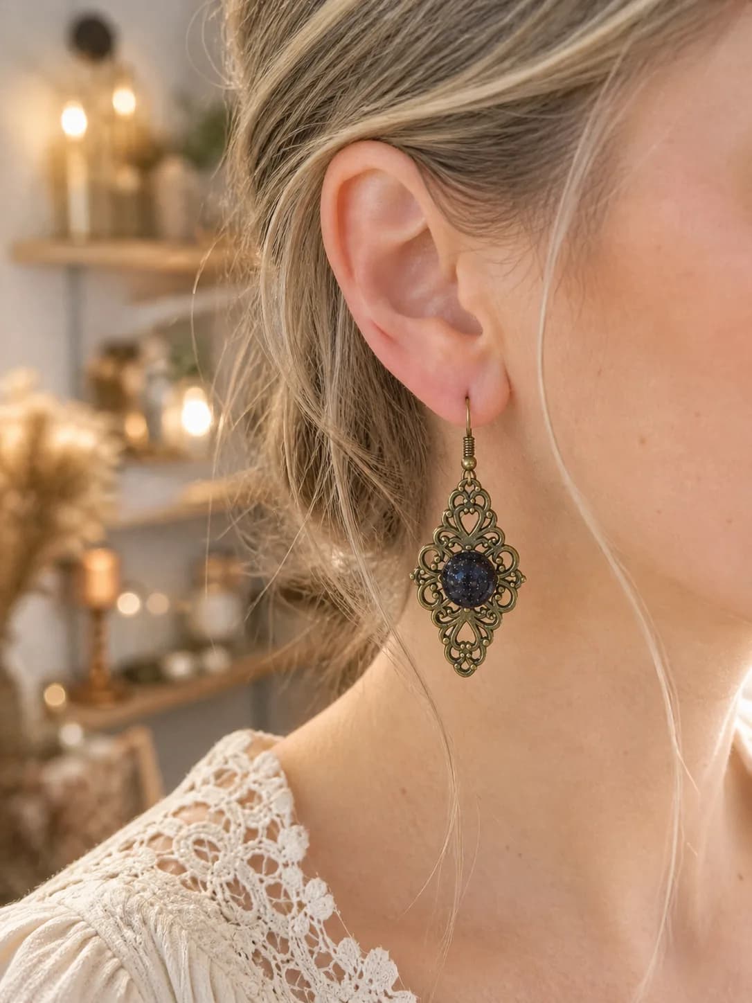Boucles d’oreilles Goldstone Blue – Bronze – Élégance céleste