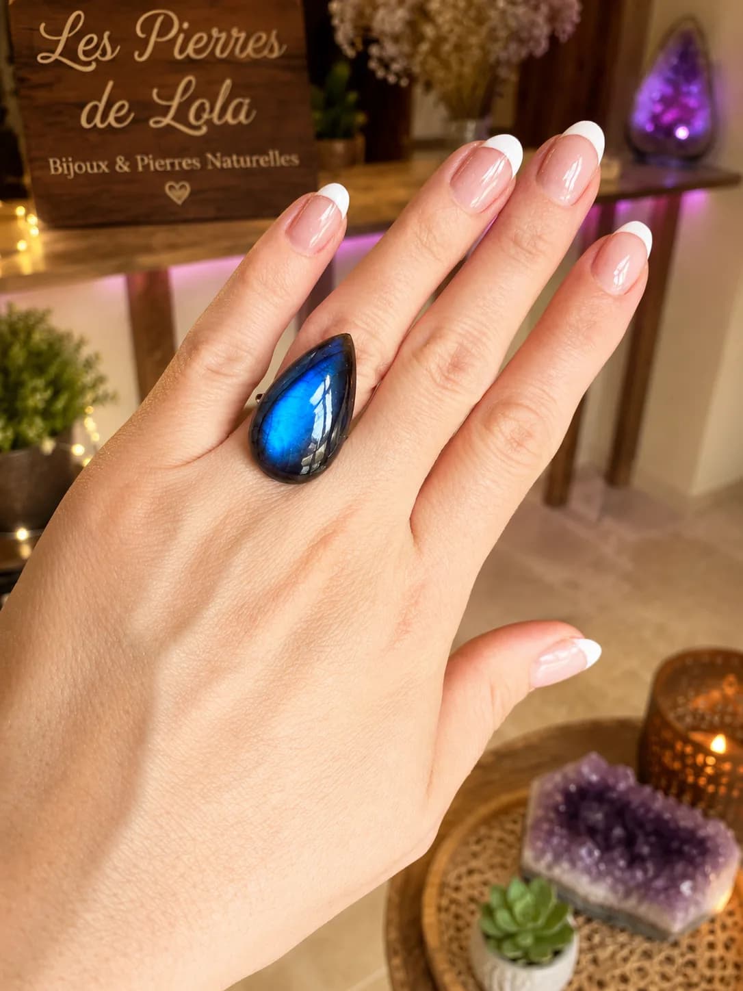 Bague Labradorite Bleue – reflets profonds et lumière mystique