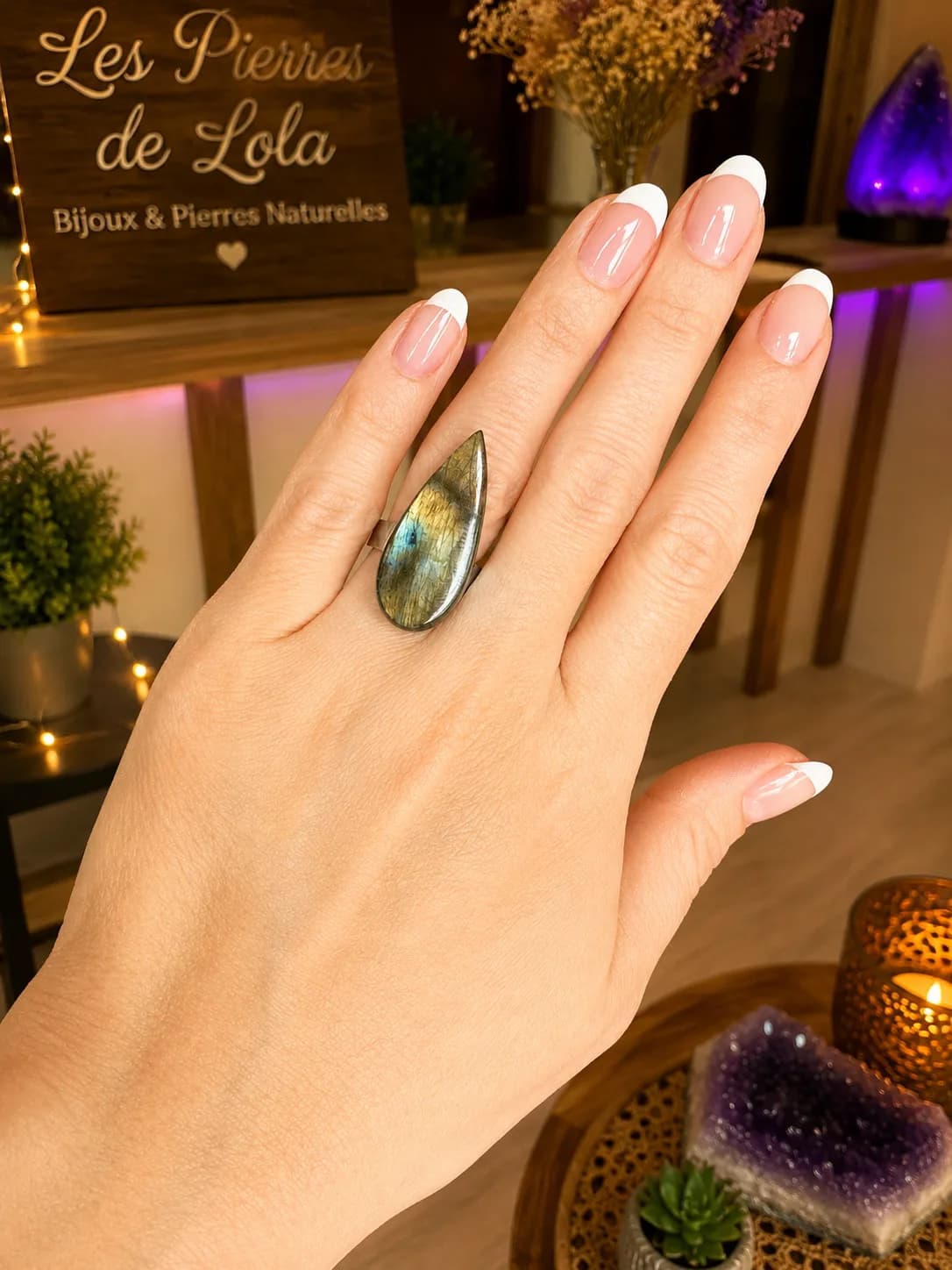 Bague Labradorite – reflets dorés et bleus fascinants