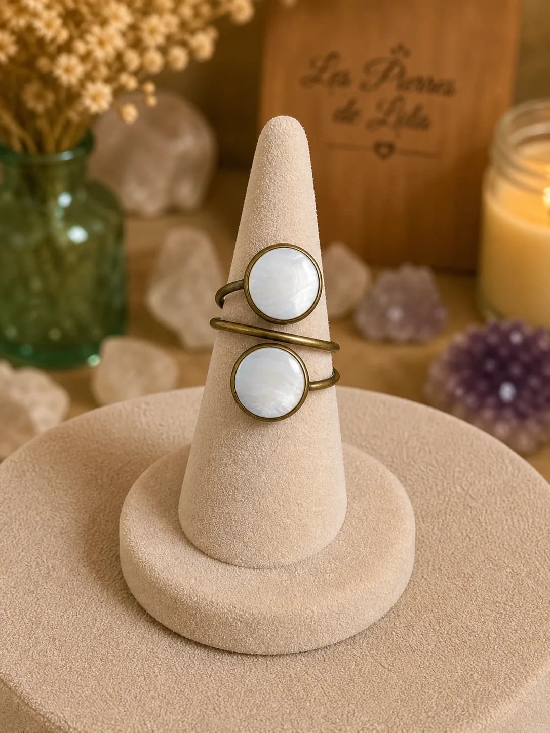 Bague Double Anneaux Nacre – élégance lumineuse & style raffiné