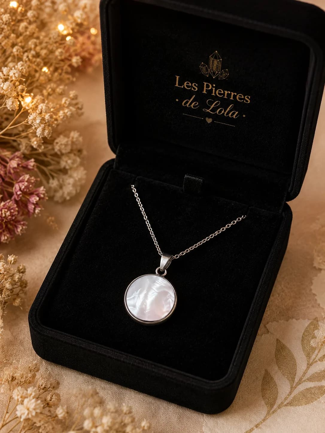 Collier Nacre Naturelle – Douceur et élégance intemporelle