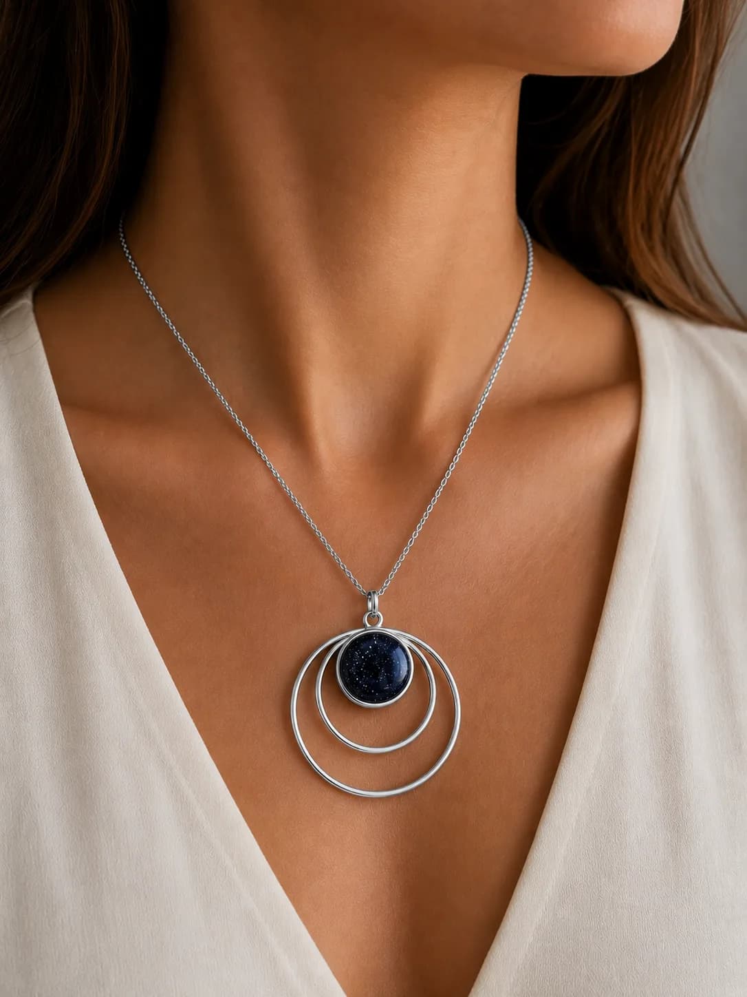 Collier “Nuit Étoilée” – Goldstone Blue