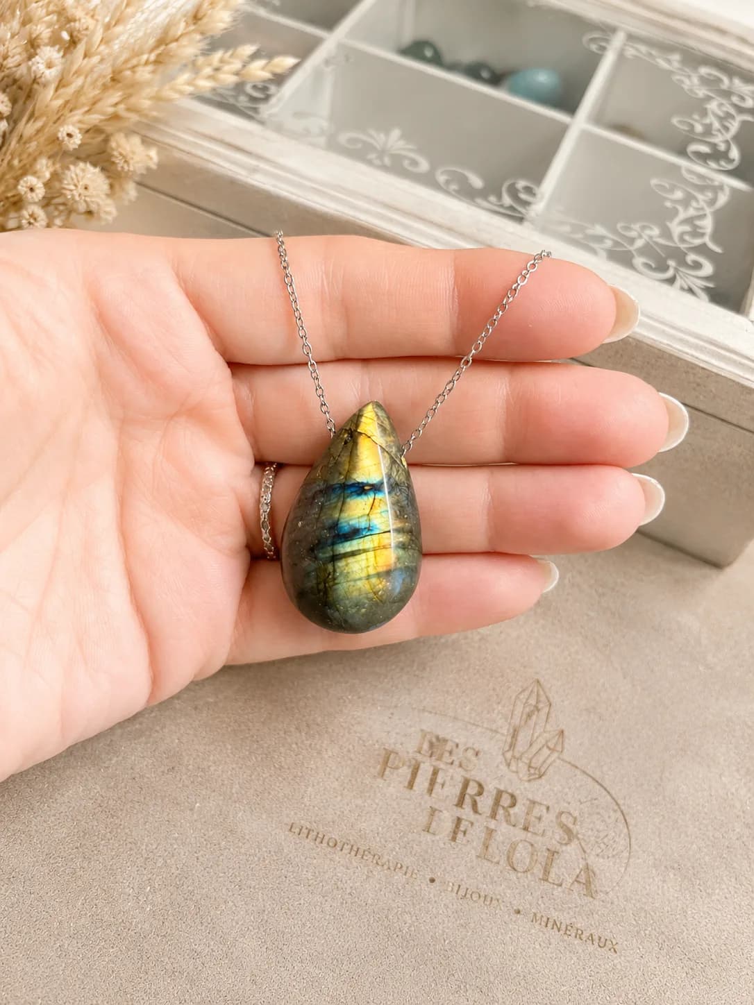 Collier Labradorite – Goutte d’Eau Naturelle