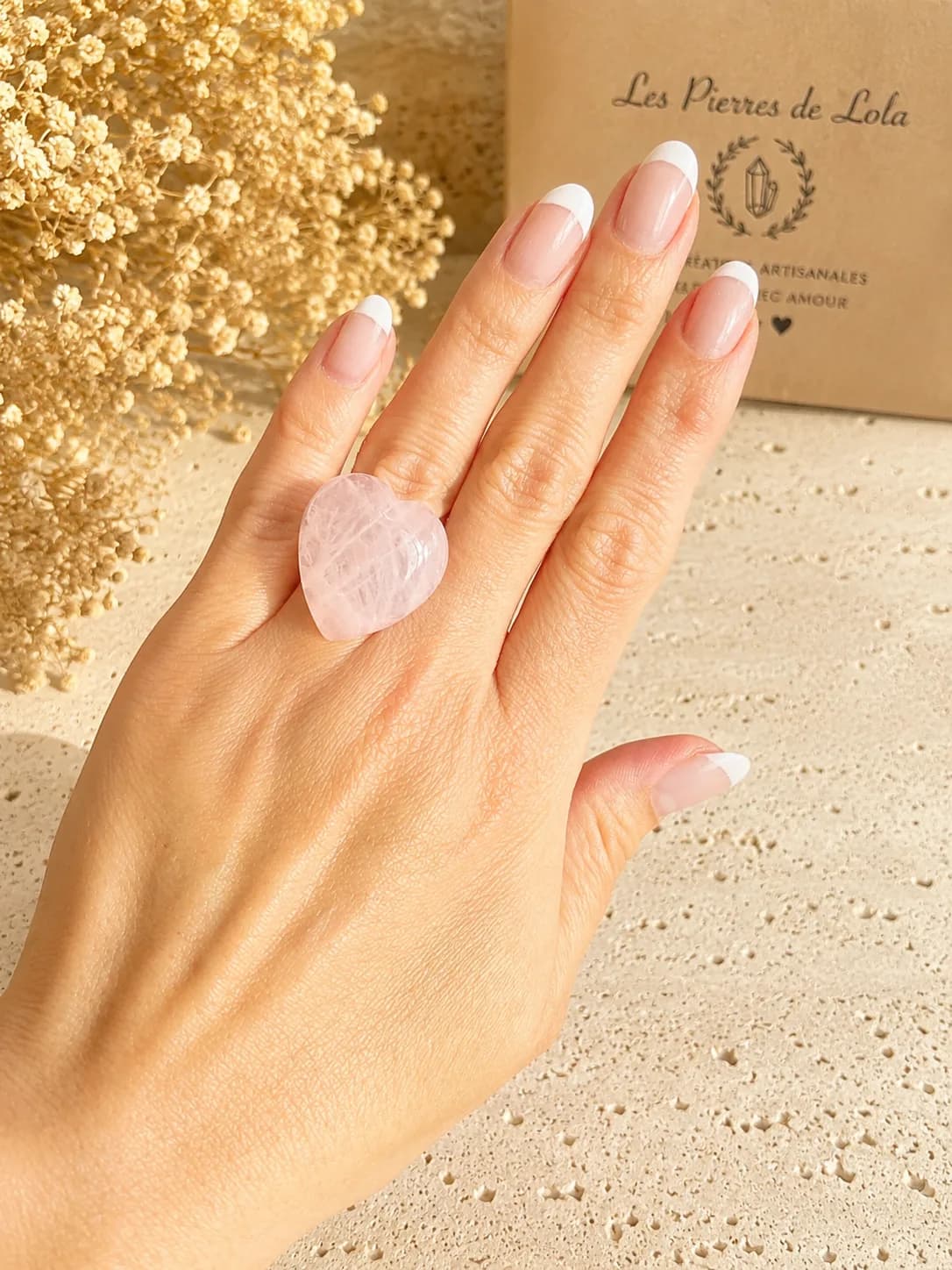 Bague Cœur en Quartz Rose Naturel – Douceur & Élégance Intemporelle