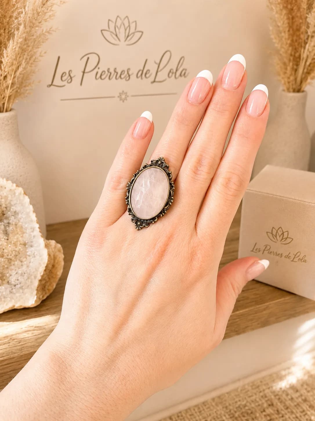 Bague Quartz Rose – Élégance Bohème Antique