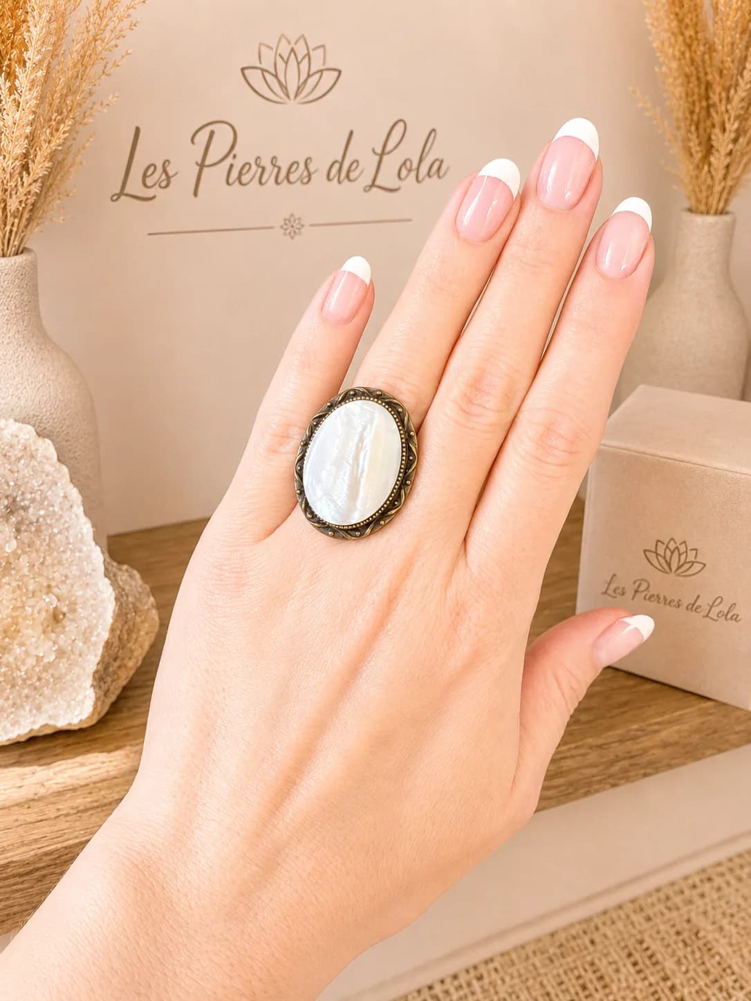 Bague Nacre – Élégance Lumineuse & Raffinement Naturel