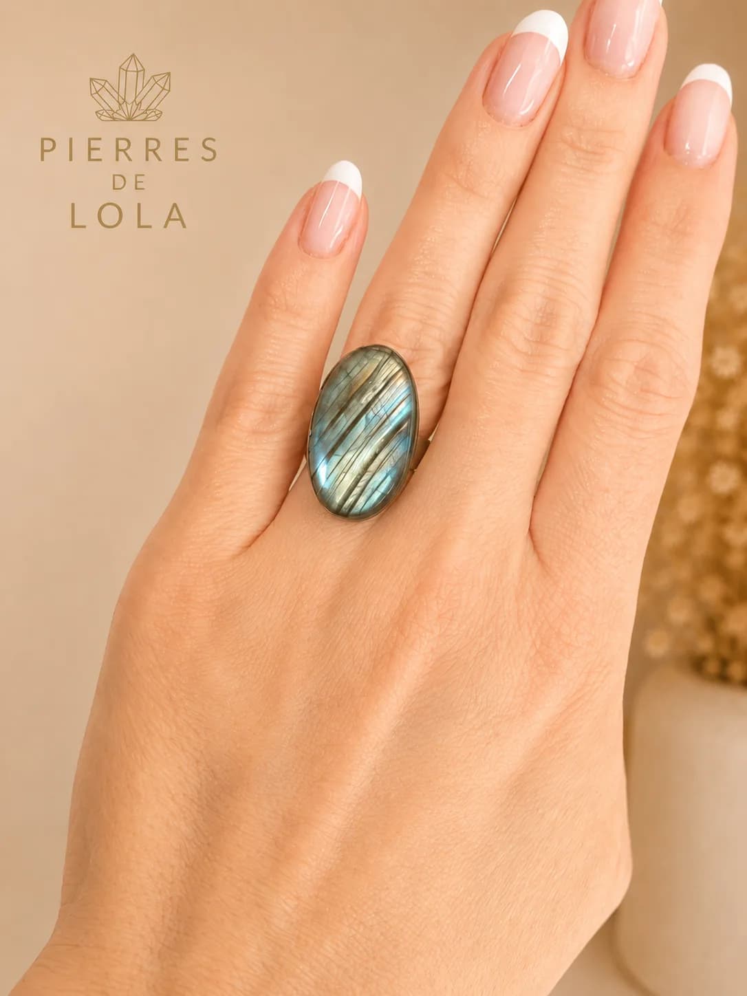Bague « Éclat Lunaire » – Labradorite striée naturelle