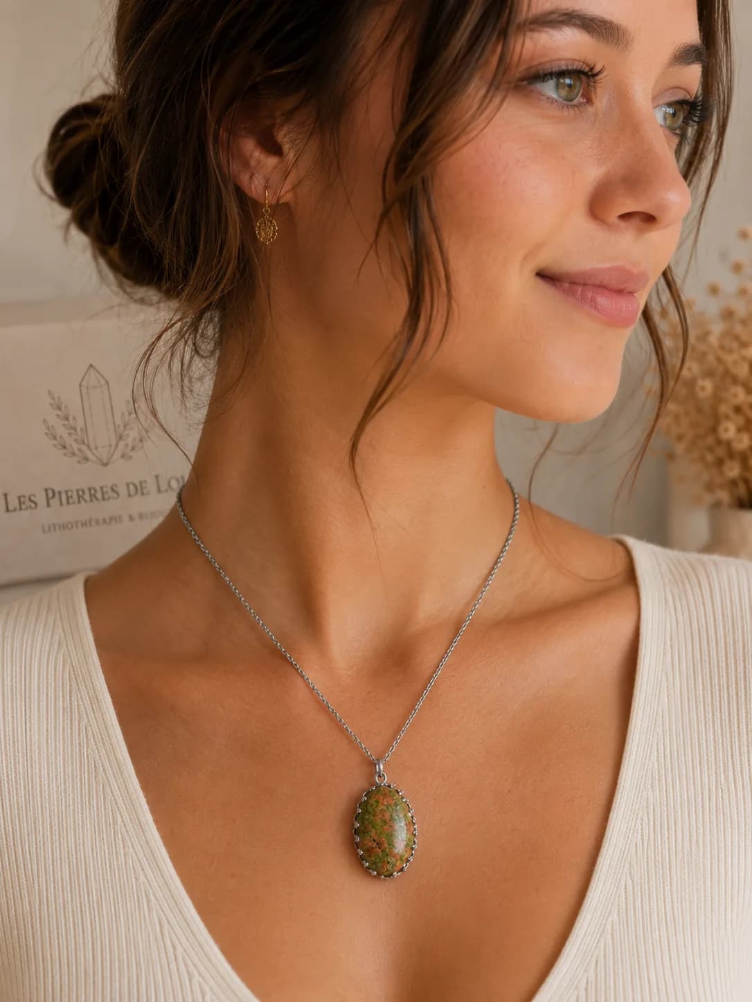 Collier pierre Unakite – Édition Griffes Élégantes