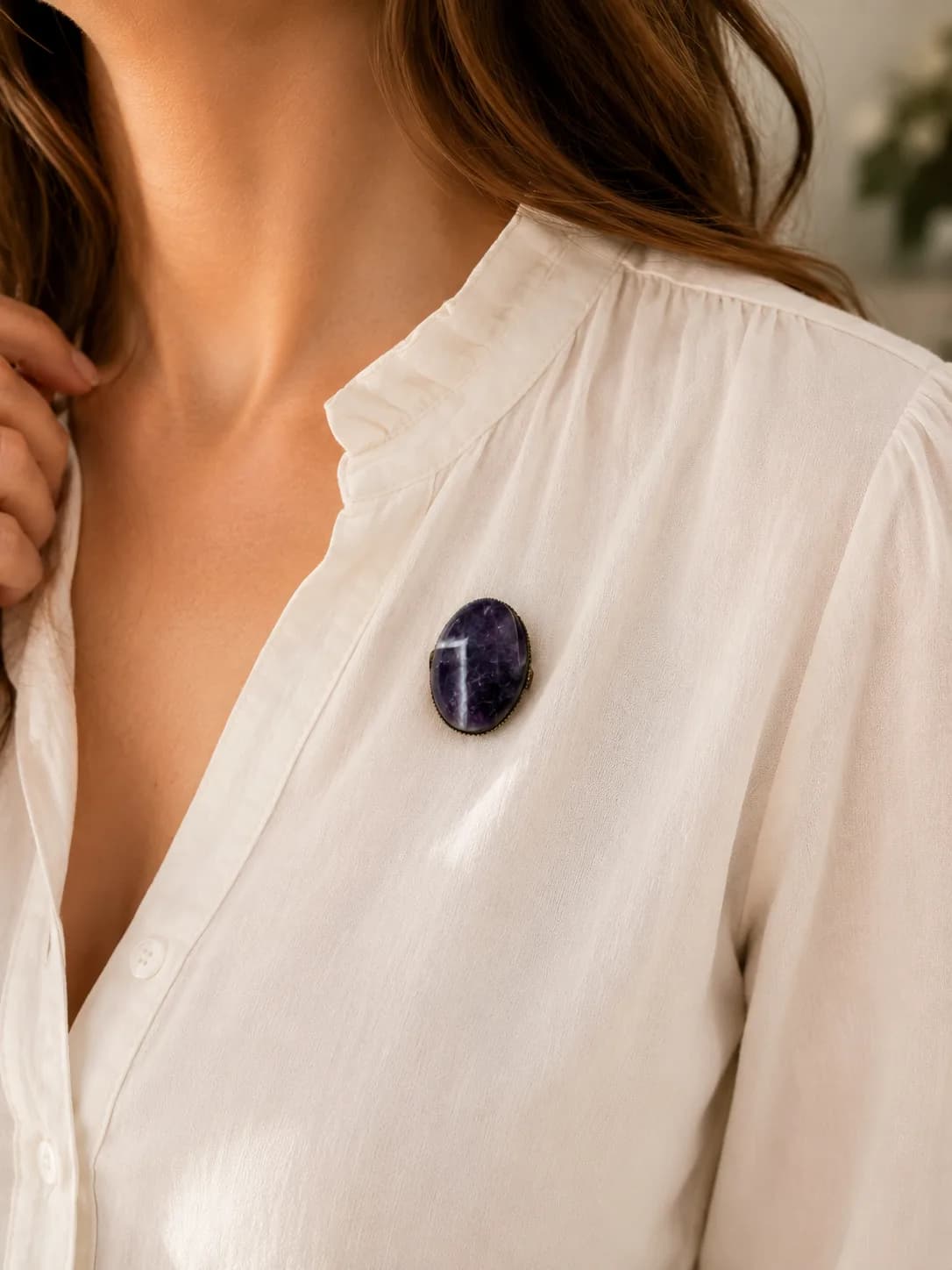 Broche « Nuit Violette » – Améthyste Chevron