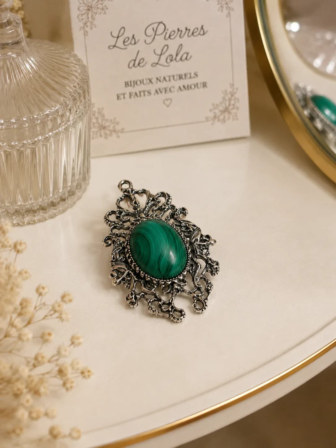Broche / Pendentif Malachite « Héritage Élégant »