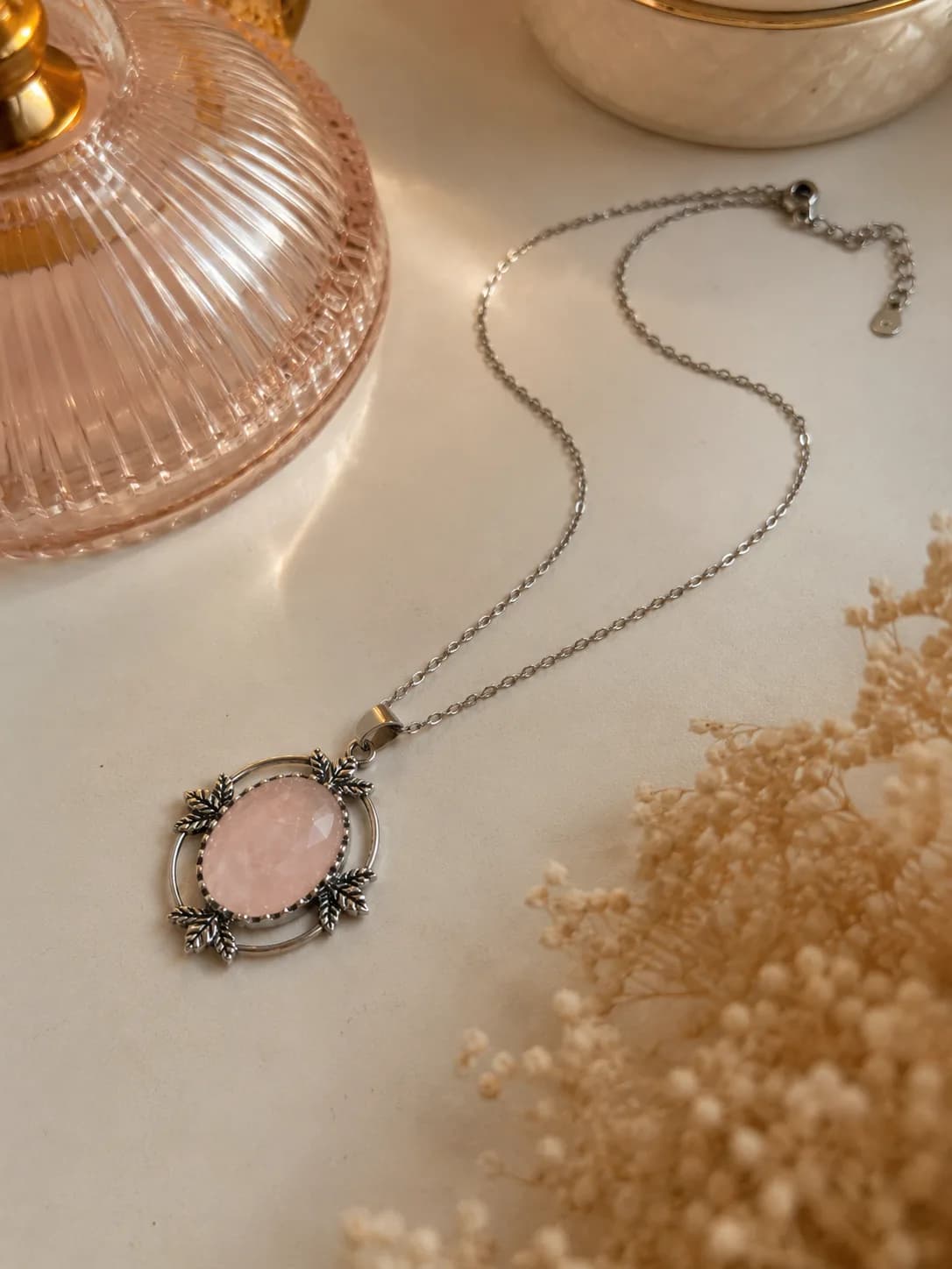 Collier Quartz Rose Naturel – Élégance douce & intemporelle