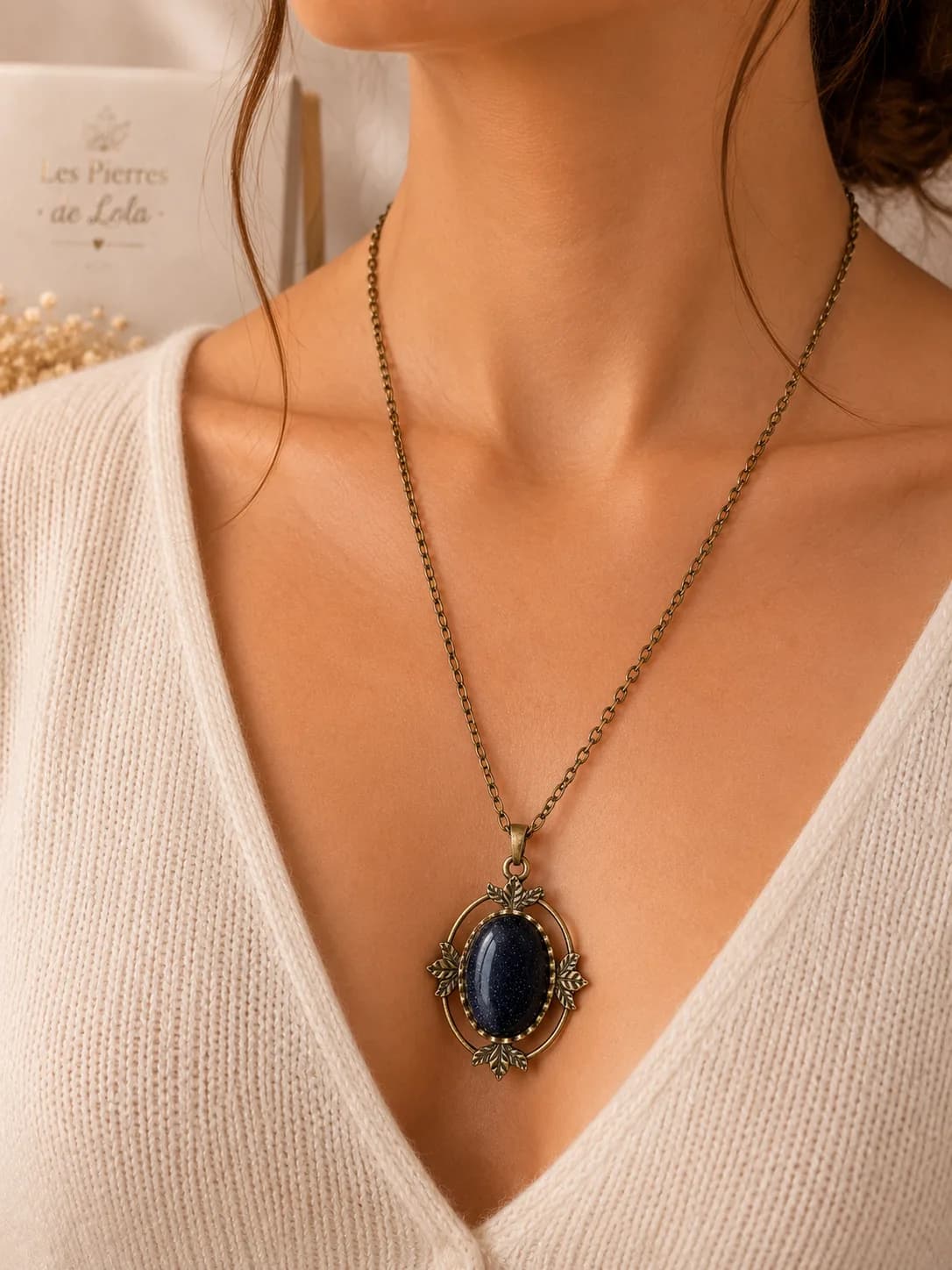 Collier GoldStone Blue – Éclat céleste et élégance intemporelle