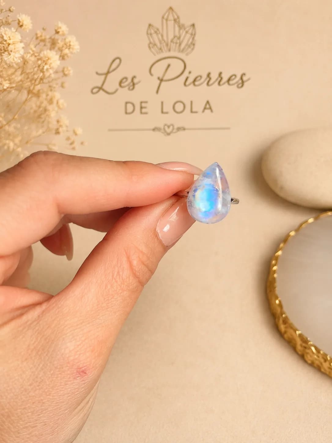 Bague Pierre de Lune – Goutte de Lumière
