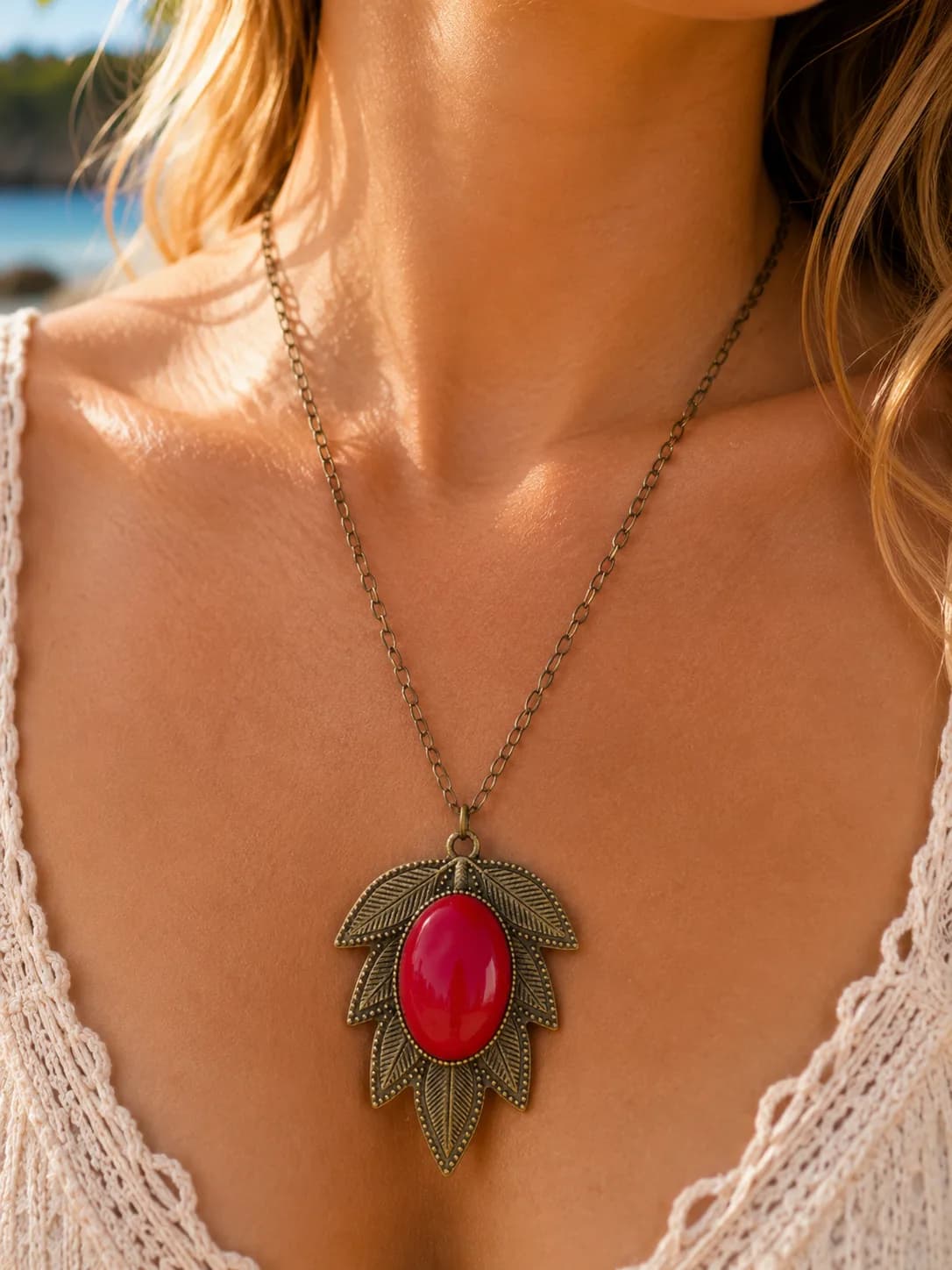 Éclat Passion – Collier Feuille en Agate