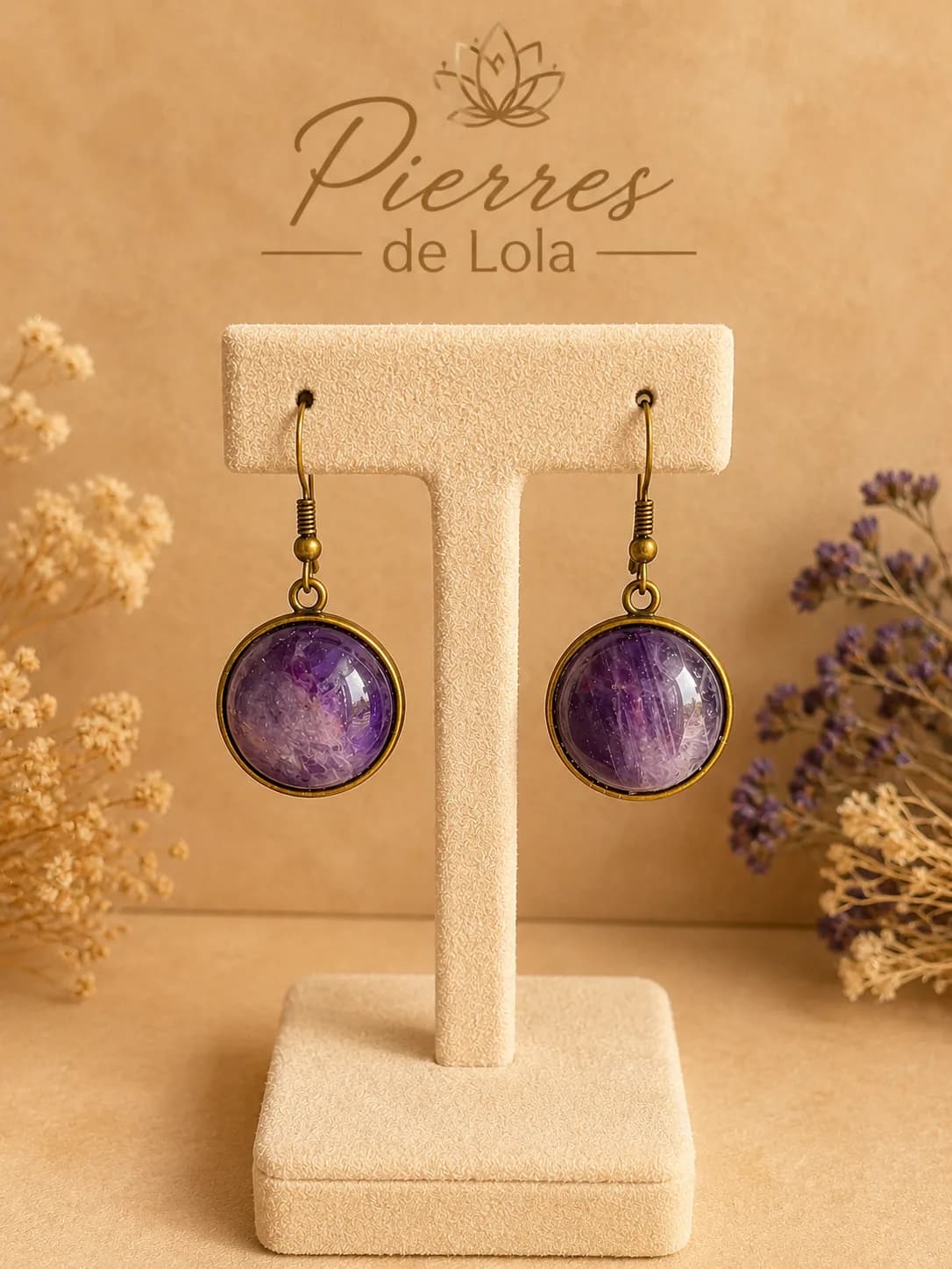 Élégance Céleste – Boucles d'Oreilles en Améthyste Naturelle aux Douces Nuances Violettes et Blanches