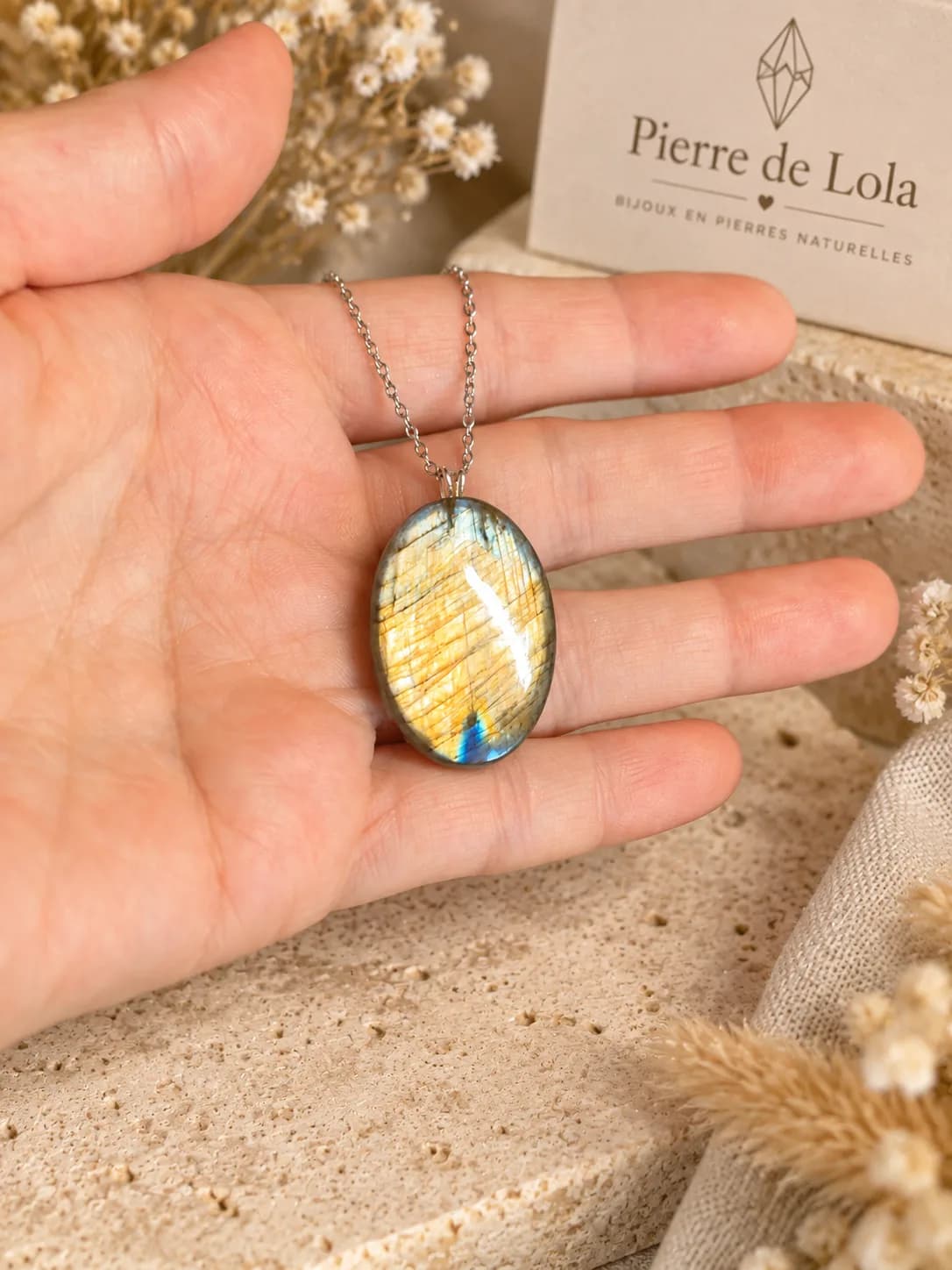 Collier Labradorite Ovale – Reflets Or & Bleu Turquoise