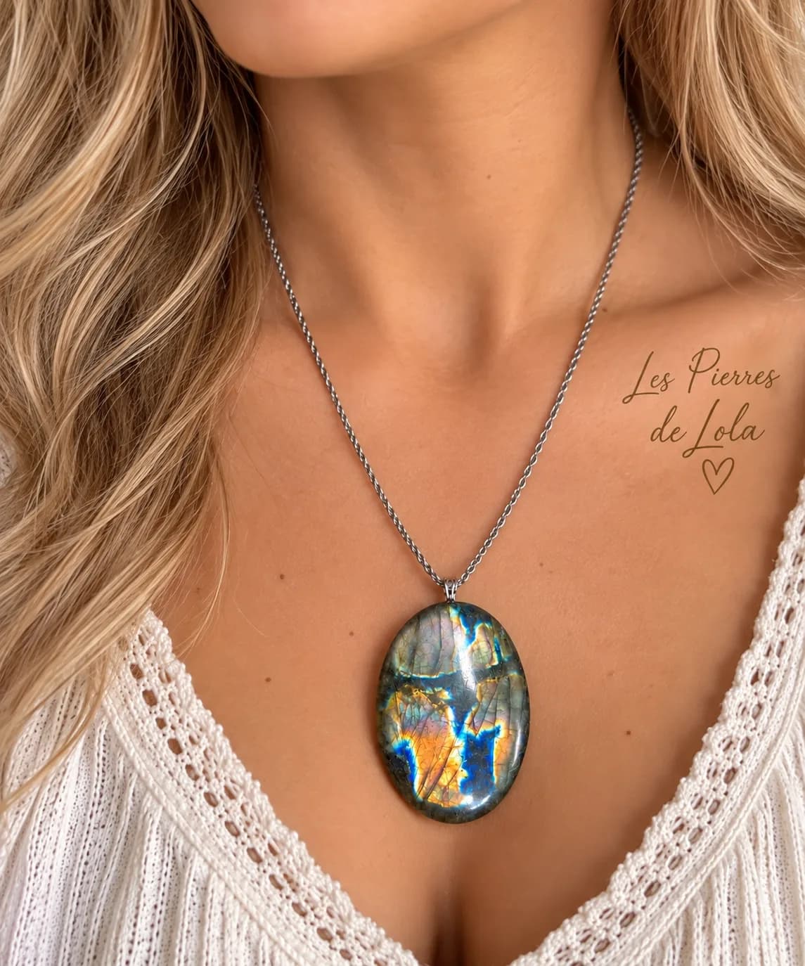 Collier « Aurore Boréale » en Labradorite
