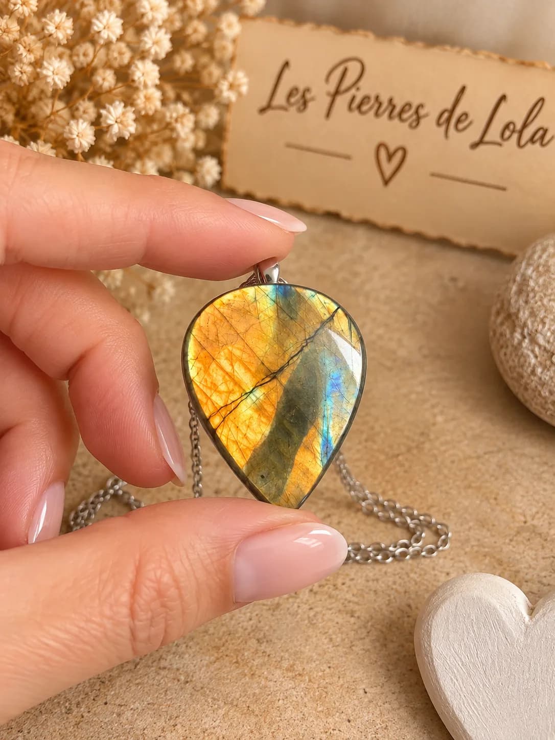 Collier Labradorite Goutte – Lumière Dorée ✨