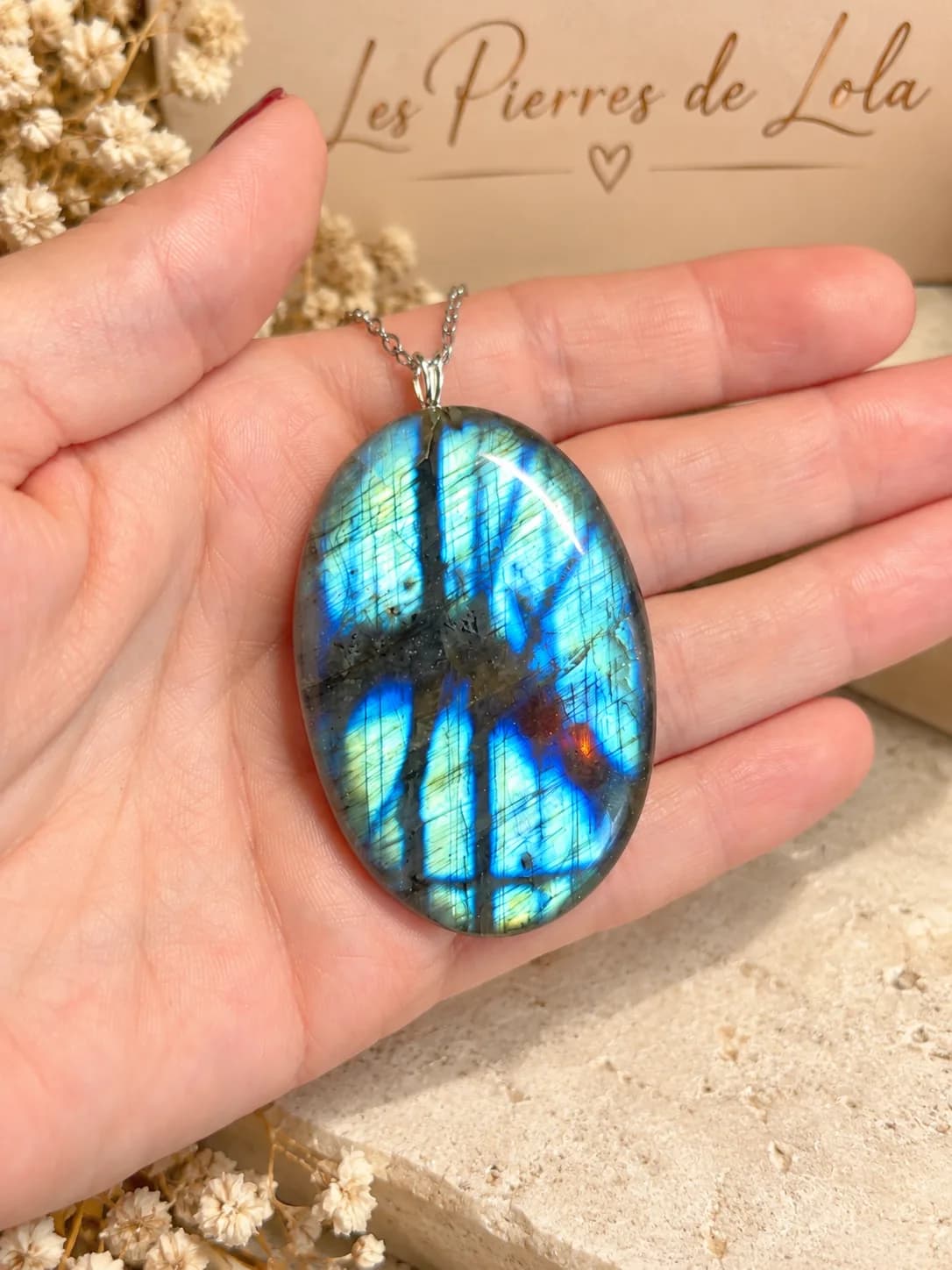 Collier Labradorite – Pièce unique aux reflets spectaculaires