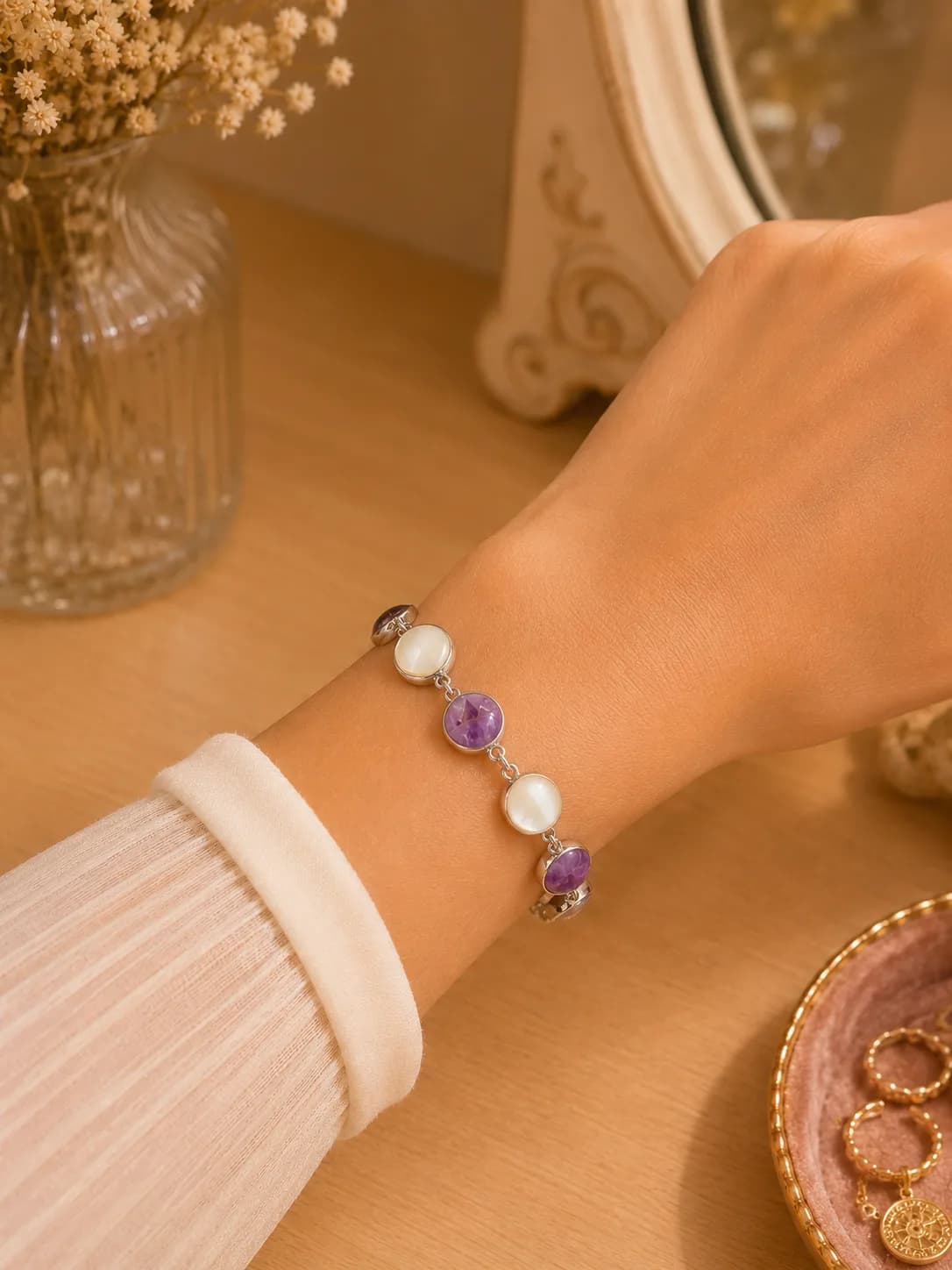 Bracelet « Harmonie Divine » – Améthyste & Nacre