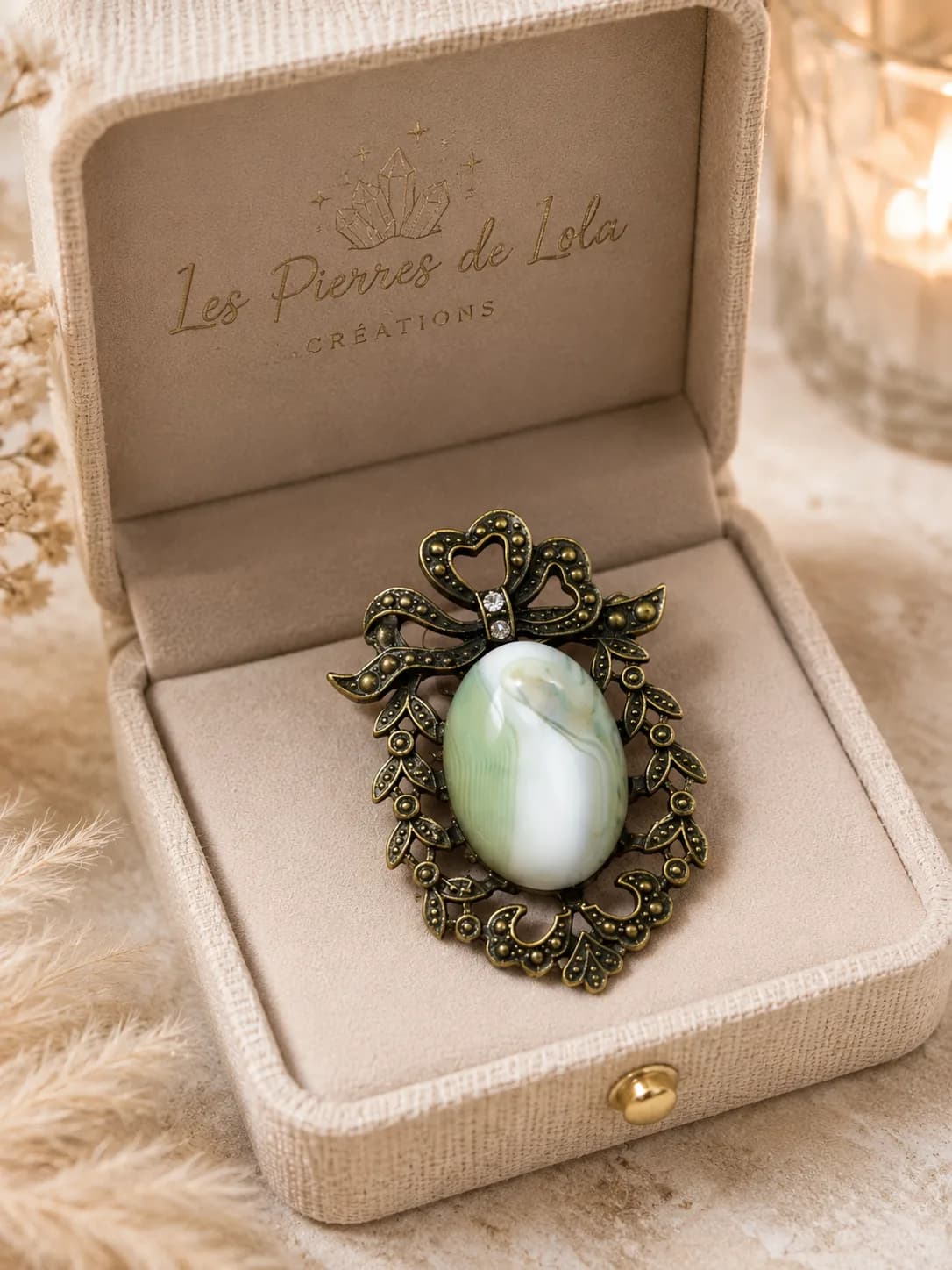 Broche Élégance en Agate Verte
